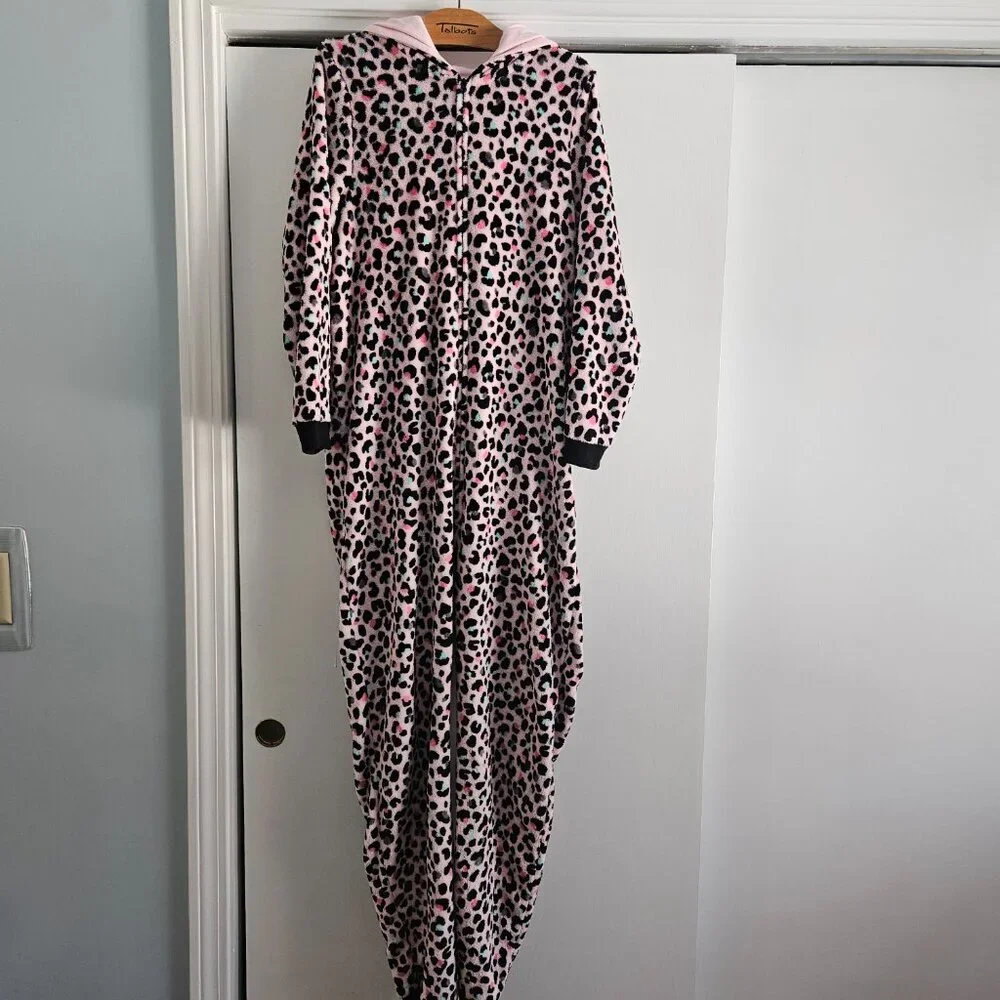 Children's Place Adult Pink Leopard Fleece One Piece Medium Pajamas